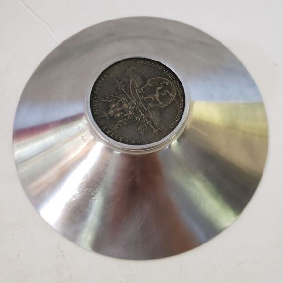 Queen Maria Anna Agusta Ferdinandi Italian Coin in Stainless Steel Tray - Picture 4 of 10